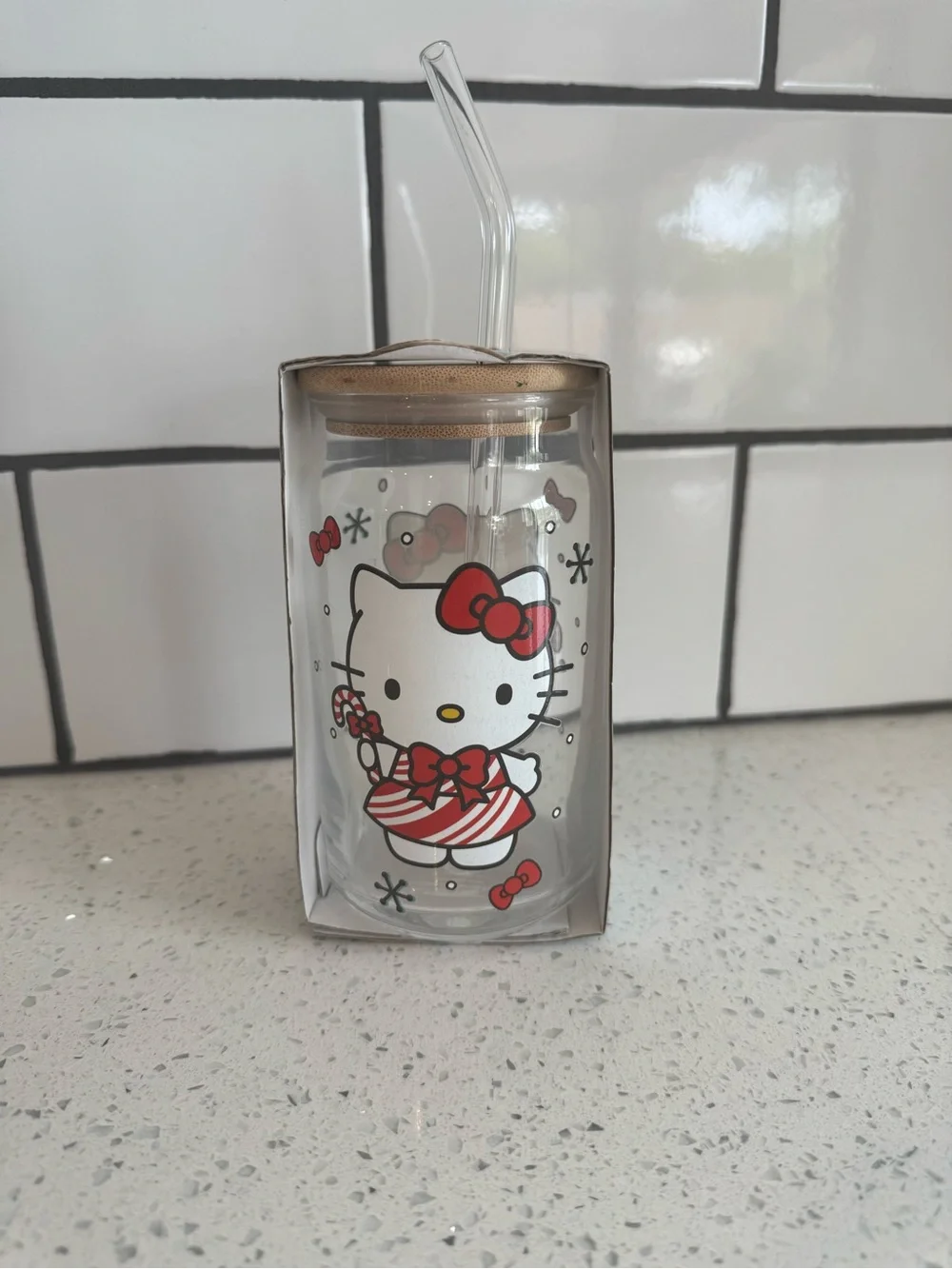 NWT Silver Buffalo Sanrio Hello Kitty Holiday Glass Tumbler
